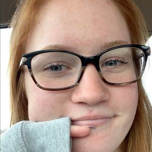 Meet your Posher, Lizzy